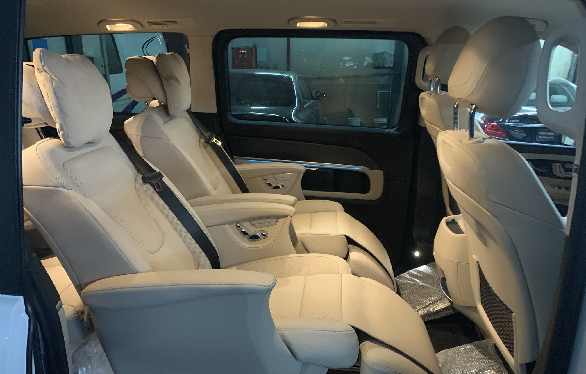 Thông số kỹ thuật Mercedes V 250 Luxury Update 2021  Auto5